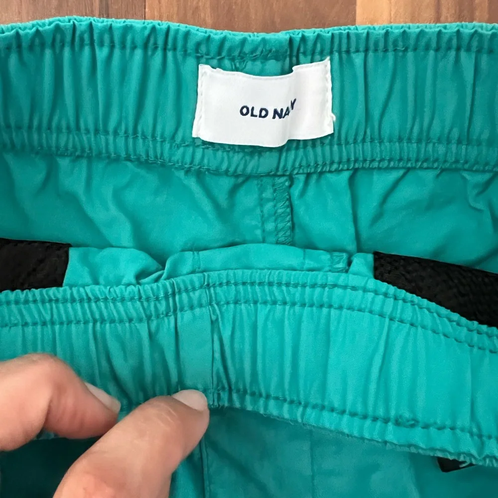 Old Navy boys shorts